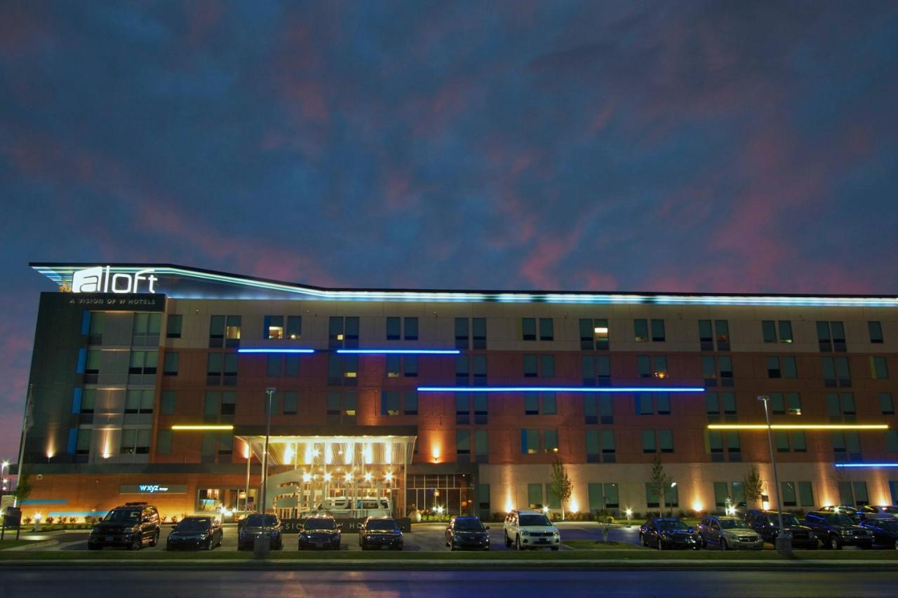 Aloft Tulsa Hotel Exterior photo